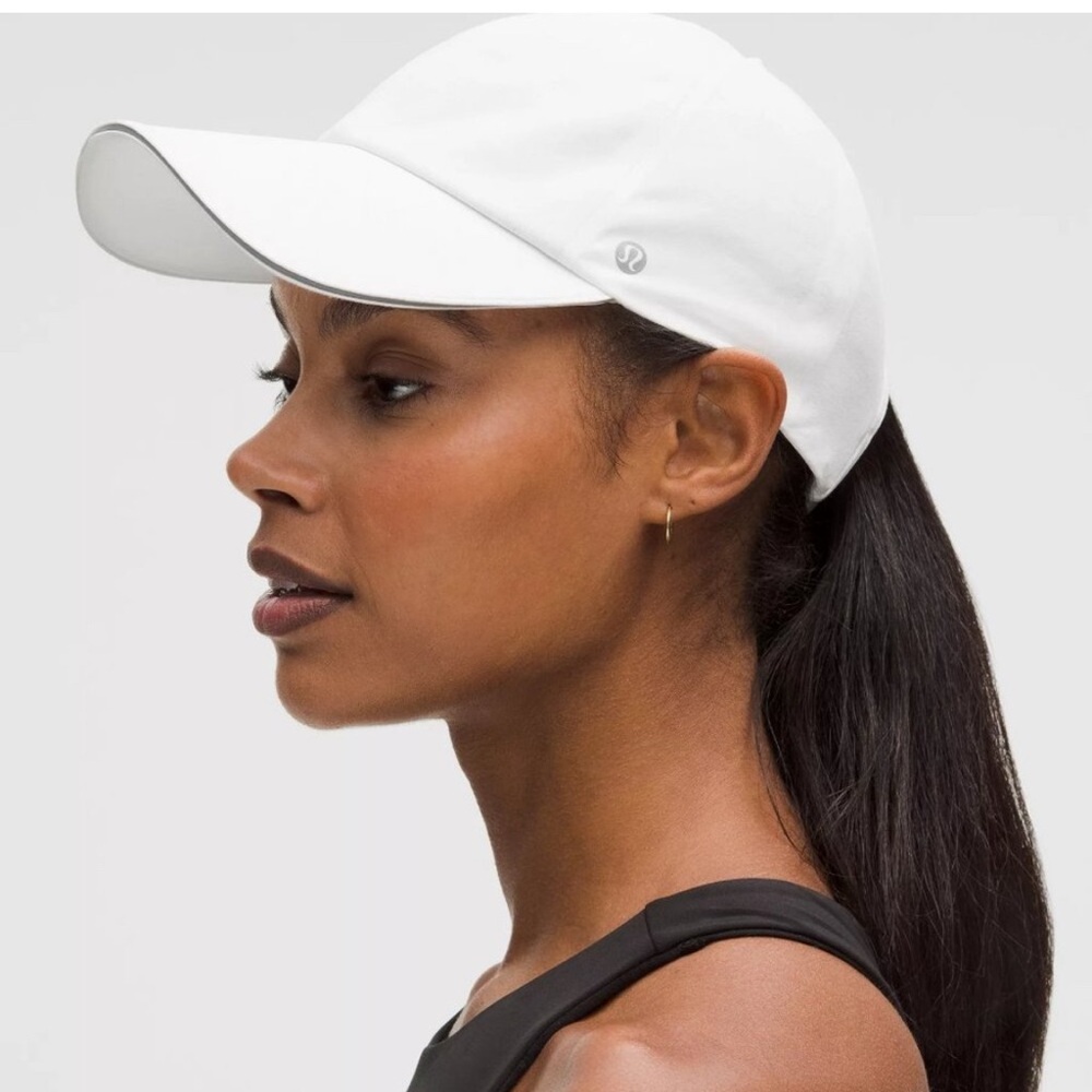 White lululemon athletica Fast and Free Running Cap SZ S/M